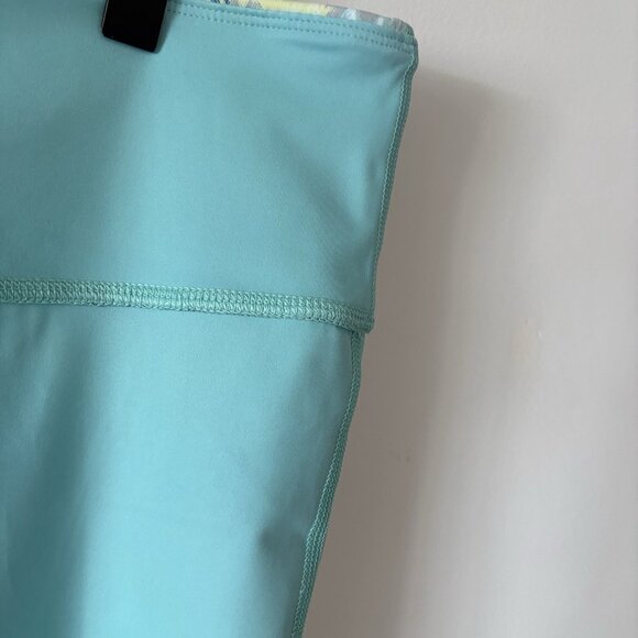 PEACH Athleisure Reversible Yoga Pants Crop Leggings Womens XXL Sporty Gym NWT - Picture 7 of 15